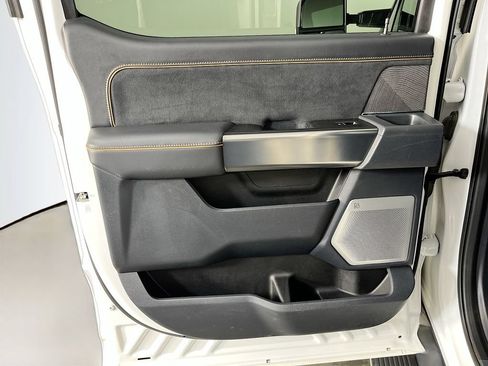 Used 2024 Ford F250 Platinum AWD/4WD image 29