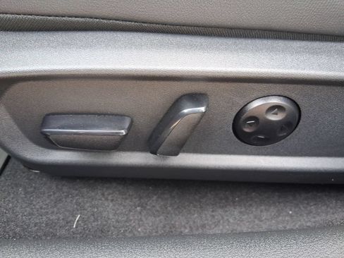 New 2026 Nissan Sentra SR w/ SR Premium Package FWD image 27