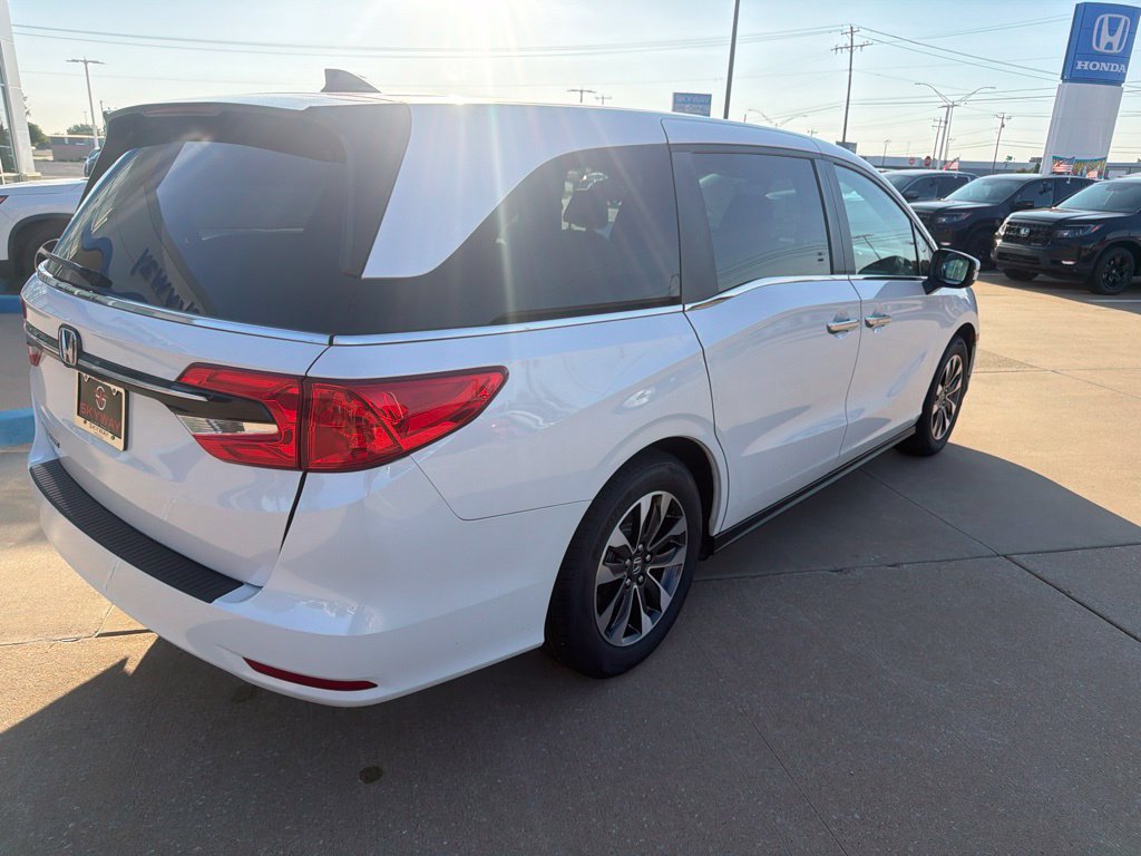 Certified 2024 Honda Odyssey EX-L image 10