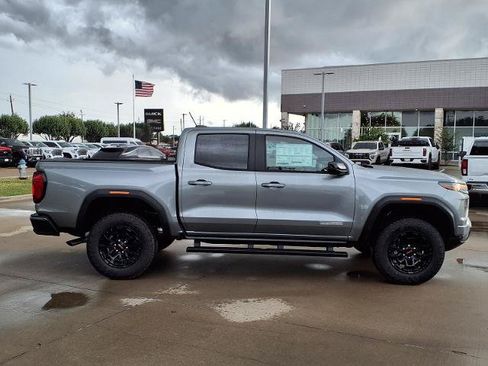 New 2026 GMC Canyon Elevation w/ Convenience Package RWD image 2