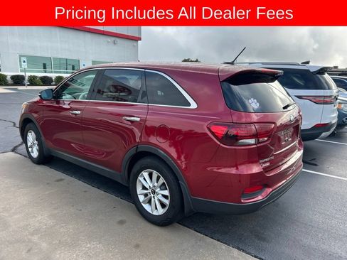 Used 2019 Kia Sorento FWD image 7