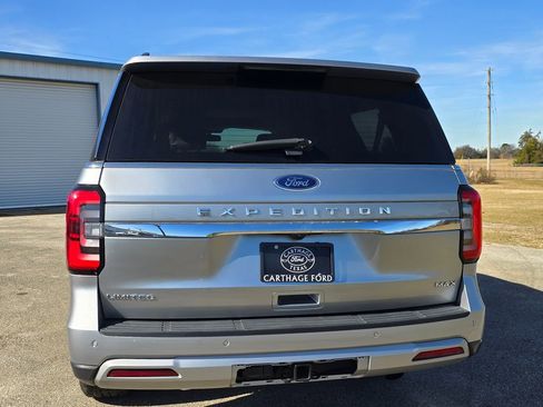 Used 2024 Ford Expedition Max Limited image 4