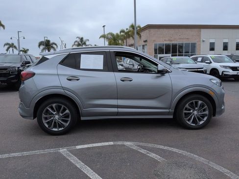 Used 2023 Buick Encore GX Select w/ Sport Touring Package FWD image 9