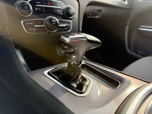 Used 2022 Dodge Charger SXT image 27