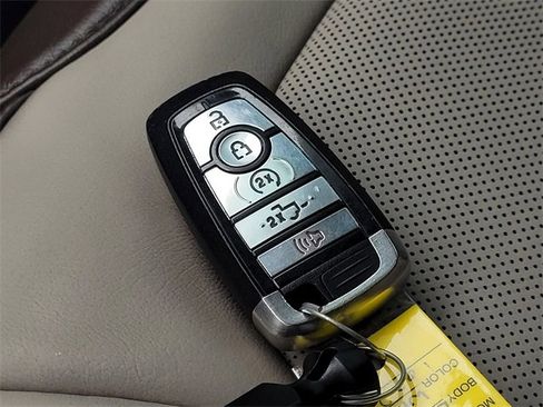 Used 2020 Ford F150 Limited w/ Trailer Tow Package image 25