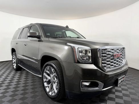 Used 2019 GMC Yukon Denali AWD/4WD image 6