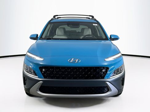 Used 2023 Hyundai Kona Limited AWD/4WD image 2