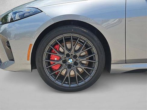 Used 2025 BMW M235i xDrive AWD/4WD image 18