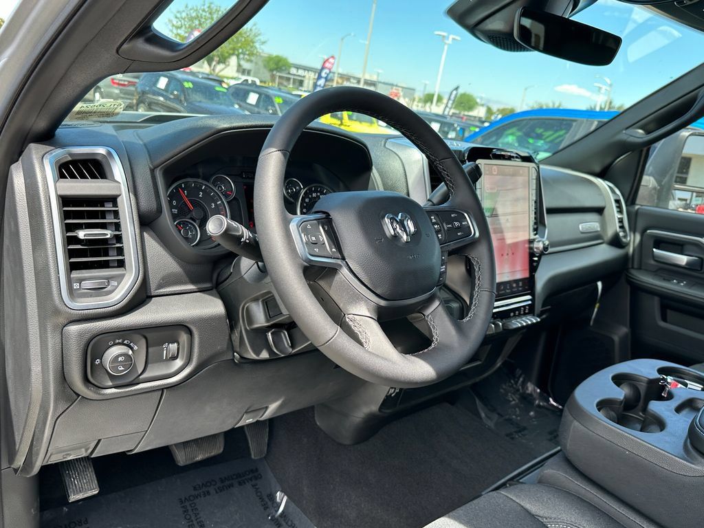 New 2026 RAM 2500 Big Horn AWD/4WD image 18