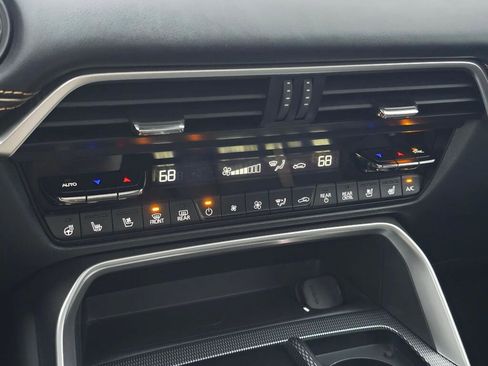 Certified 2024 MAZDA CX-90 Plug-In Hybrid w/ Premium Plus image 32