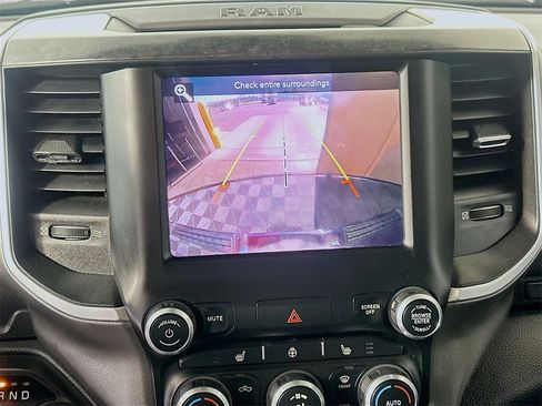 Used 2019 RAM 1500 Big Horn image 13