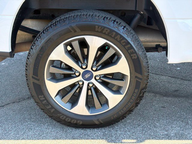 Used 2020 Ford F150 XL w/ Equipment Group 101A Mid AWD/4WD image 15