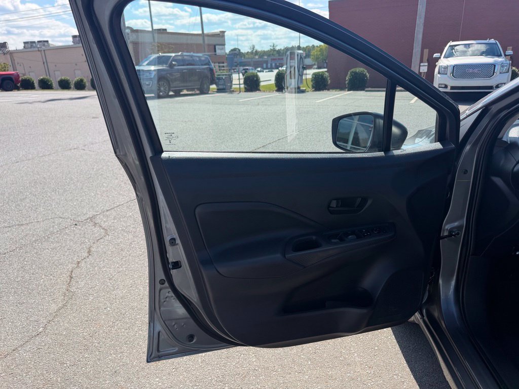 Used 2025 Nissan Versa S w/ Trunk Package FWD image 12