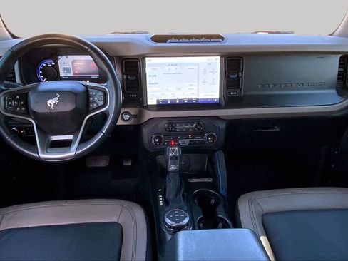 Used 2023 Ford Bronco Wildtrak AWD/4WD image 16