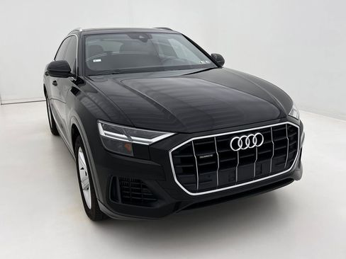 Used 2019 Audi Q8 Premium w/ Convenience Package image 7