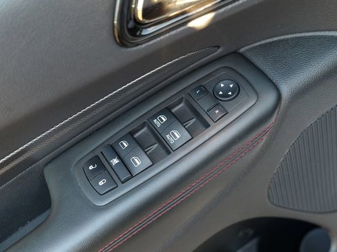 Used 2022 Dodge Durango R/T w/ Blacktop Package image 19