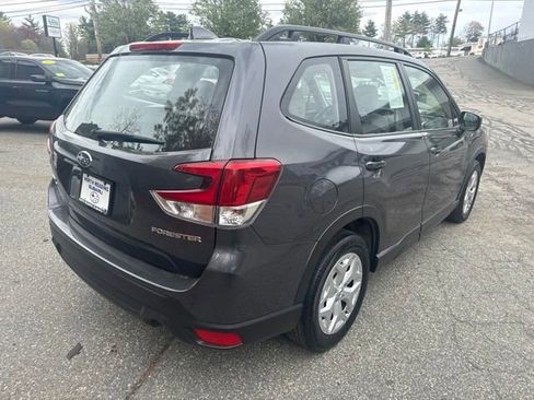 Used 2023 Subaru Forester AWD/4WD image 3