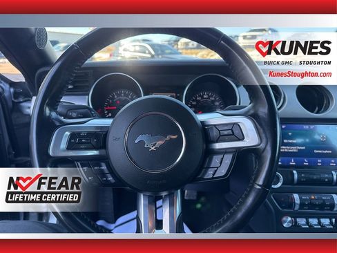 Used 2023 Ford Mustang Convertible RWD image 27