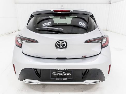 Used 2022 Toyota Corolla SE image 5