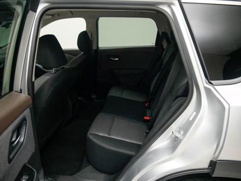 Used 2023 Nissan Rogue SV AWD/4WD image 25
