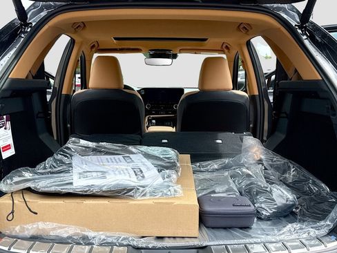 New 2026 Lexus NX 350h AWD w/ Premium Package image 7