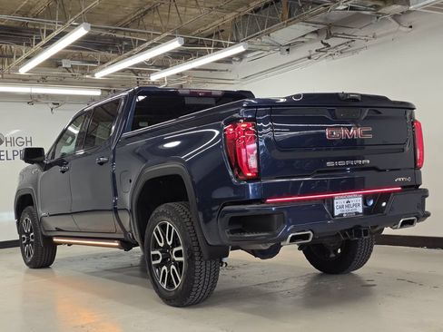 Used 2020 GMC Sierra 1500 AT4 w/ AT4 Premium Package AWD/4WD image 12