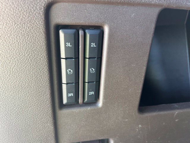 Used 2022 Ford Expedition Max King Ranch AWD/4WD image 17