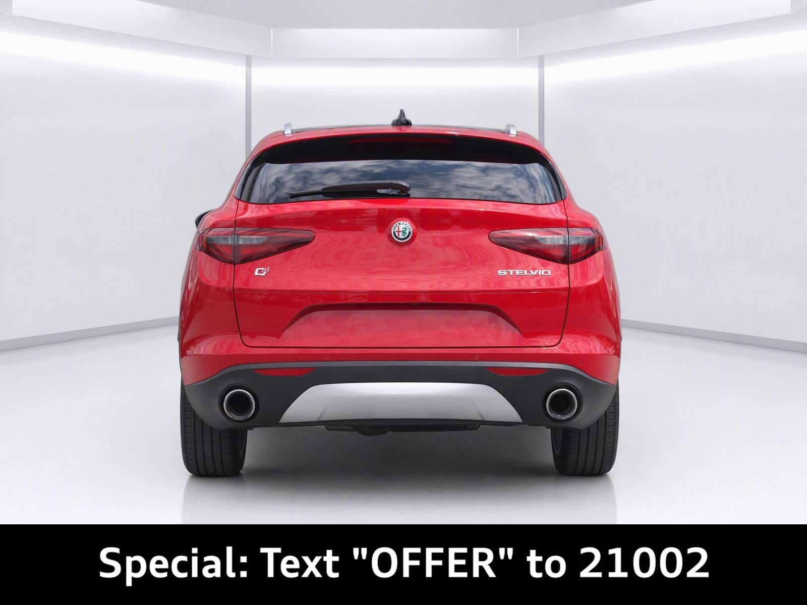 Used 2018 Alfa Romeo Stelvio Ti AWD/4WD image 4