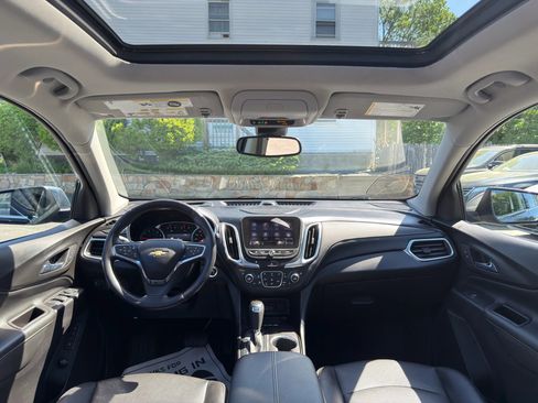 Used 2020 Chevrolet Equinox Premier AWD/4WD image 31