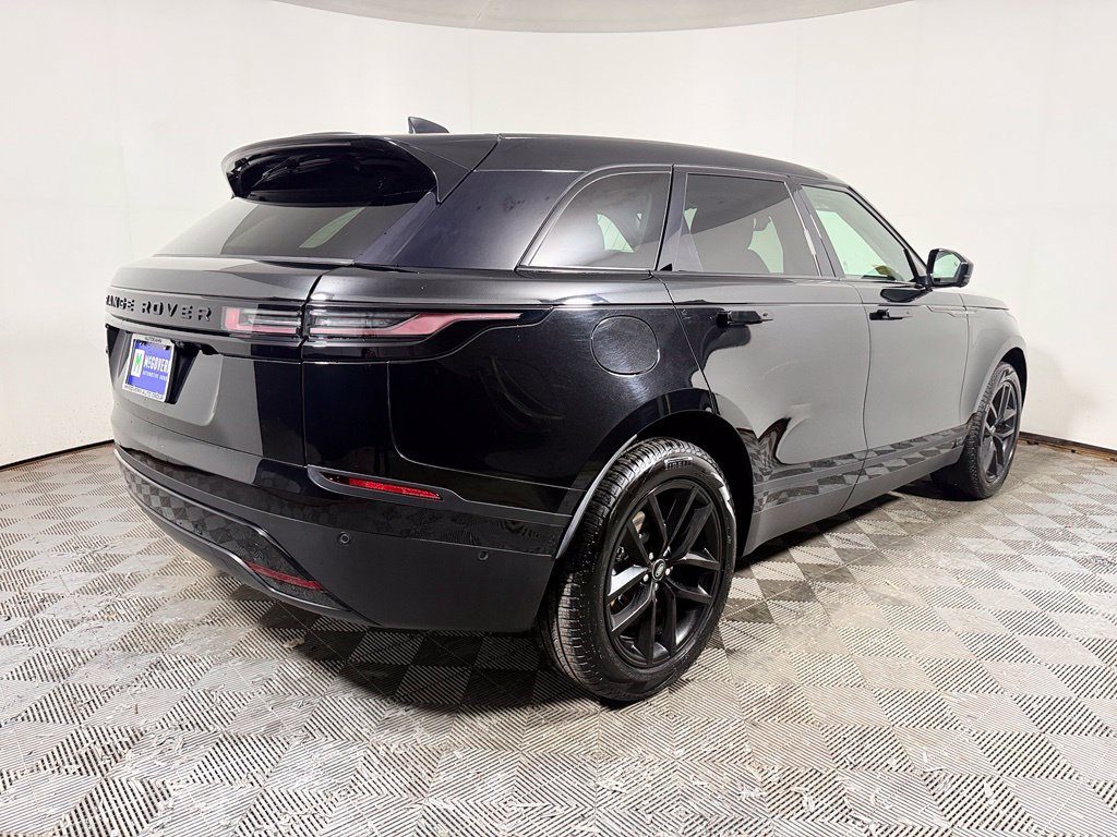 Used 2025 Land Rover Range Rover Velar S AWD/4WD image 7