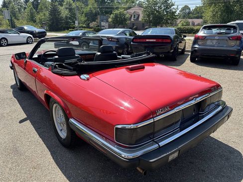 Used 1992 Jaguar XJS V12 Convertible image 4