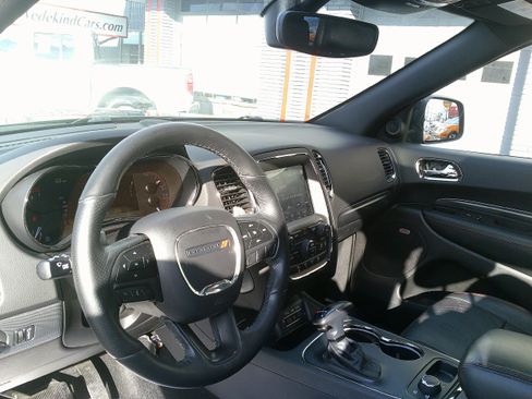 Used 2018 Dodge Durango R/T w/ Trailer Tow Group IV image 24