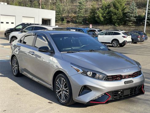 Used 2023 Kia Forte GT-Line w/ GT-Line Premium Package image 7