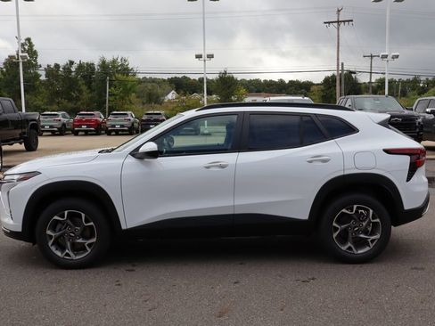 New 2026 Chevrolet Trax LT w/ Driver Confidence Package image 23
