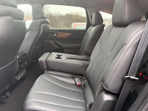 Used 2022 Acura MDX SH-AWD image 21