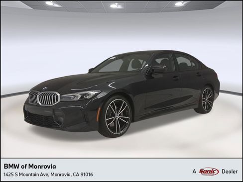 Used 2023 BMW 330i xDrive Sedan w/ M Sport Package image 1