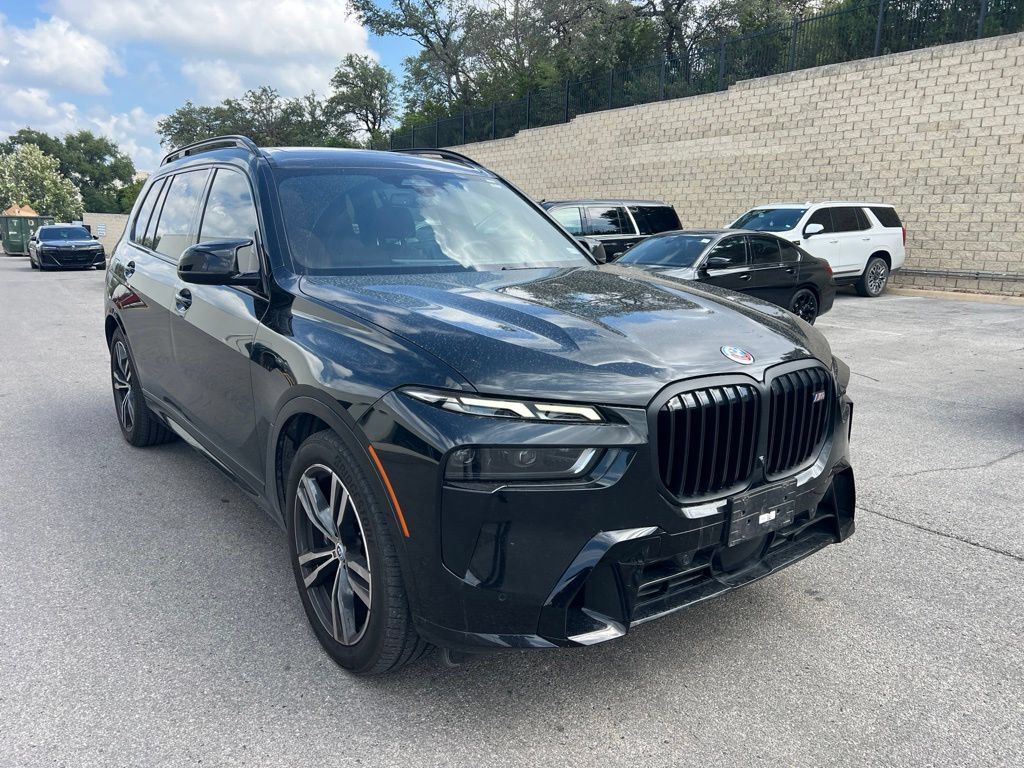 Used 2023 BMW X7 M60i w/ Executive Package AWD/4WD image 2