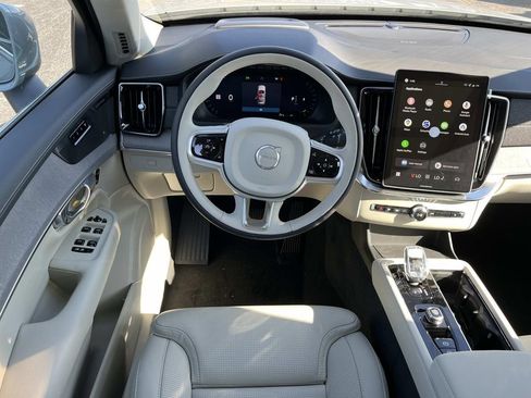 New 2026 Volvo XC90 B6 Ultra image 14