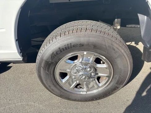 Used 2022 RAM 2500 Big Horn image 25