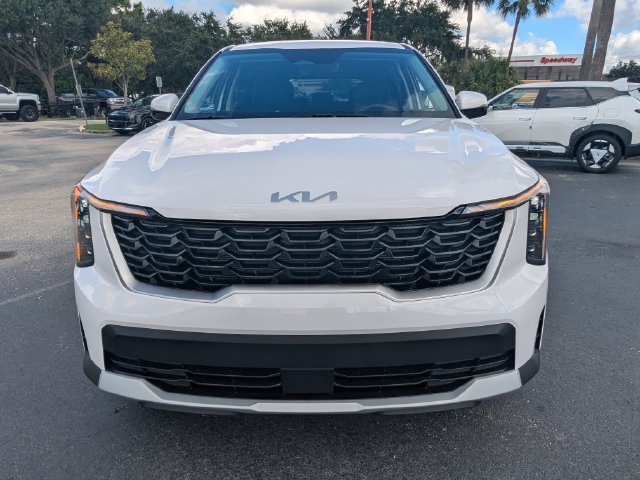 New 2026 Kia Sorento LX FWD image 9