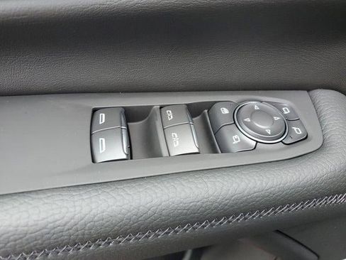 New 2026 GMC Yukon Denali w/ Sun & Power Step Package RWD image 22