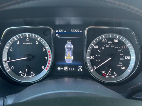 Used 2019 Nissan Titan Platinum Reserve w/ Platinum Utility Package image 38