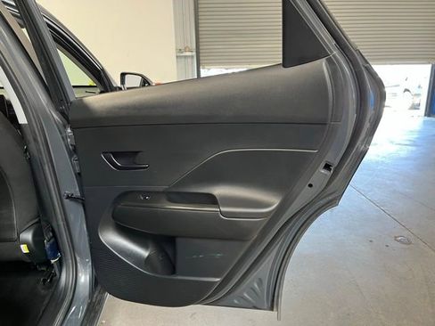 Used 2024 Hyundai Kona SEL FWD image 14