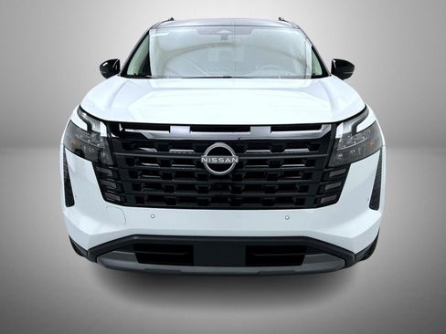 New 2026 Nissan Pathfinder Platinum AWD/4WD image 2