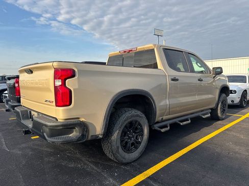 Used 2022 Chevrolet Silverado 1500 ZR2 w/ Technology Package image 5