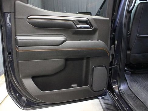Used 2024 GMC Sierra 1500 AT4 w/ Technology Package AWD/4WD image 42