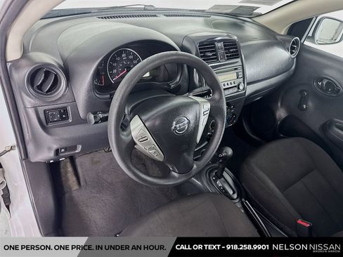 Used 2017 Nissan Versa S Plus FWD image 6