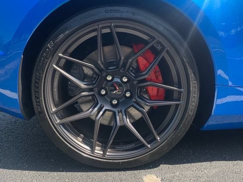 Used 2024 Chevrolet Corvette Z06 RWD image 29