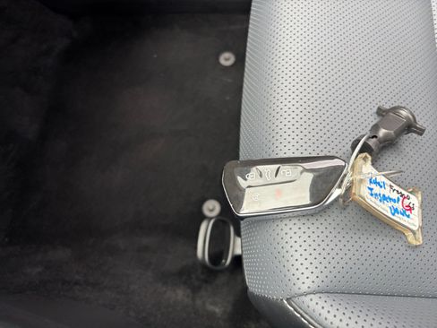 Used 2026 Volkswagen Tiguan SE FWD image 27