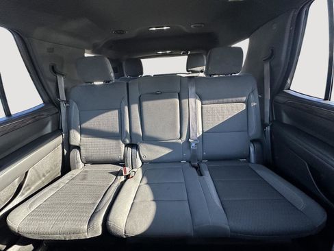 Used 2021 Chevrolet Tahoe LS image 12